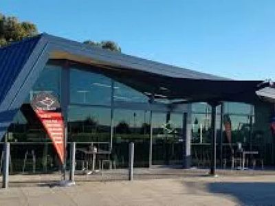 well-established-seafood-dine-in-takeaway-business-for-sale-burnie-tas-9