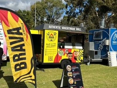 popular-food-truck-business-for-sale-fringe-festival-star-2