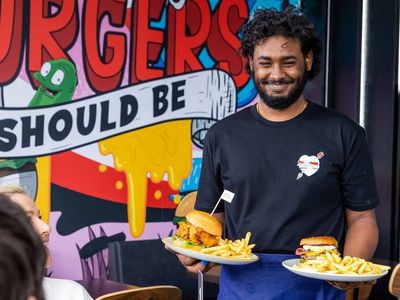 thriving-burger-urge-franchise-for-sale-prime-richlands-qld-3