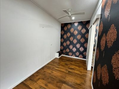prime-barber-shop-opportunity-in-well-established-and-growing-sunshine-coast-1