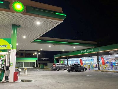 freehold-commercial-property-for-sale-petrol-station-with-truck-stop-2