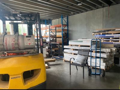 established-flooring-supply-installation-business-for-sale-1