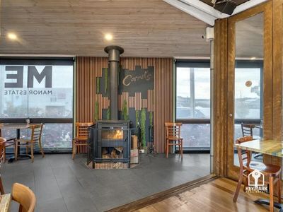 iconic-cafe-grill-bar-pizzeria-business-for-sale-mclaren-vale-sa-2