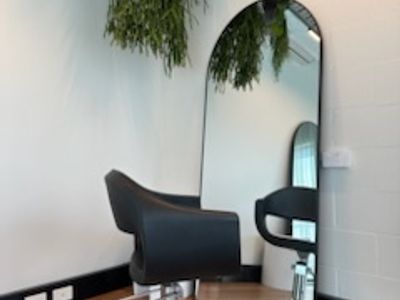 boutique-hair-salon-for-sale-islington-nsw-asking-price-89-000-2