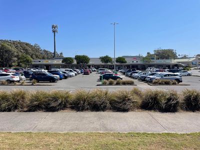 high-performing-laundromat-business-for-sale-prime-lake-cathie-nsw-3
