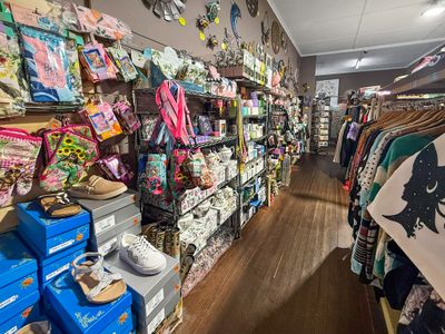 mid-north-coast-established-laurieton-giftware-clothing-business-5