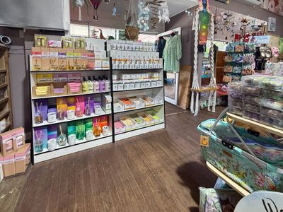 mid-north-coast-established-laurieton-giftware-clothing-business-6