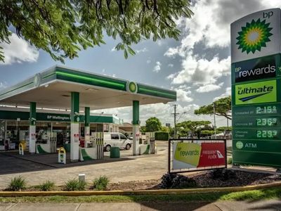 freehold-commercial-property-for-sale-petrol-station-with-truck-stop-0