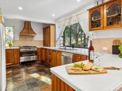 scenic-houseboat-property-for-sale-river-murray-location-freehold-land-3