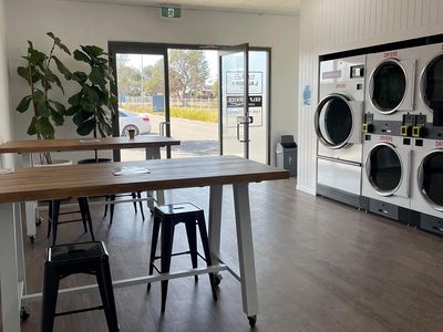 high-performing-laundromat-business-for-sale-prime-lake-cathie-nsw-1