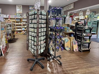 mid-north-coast-established-laurieton-giftware-clothing-business-2