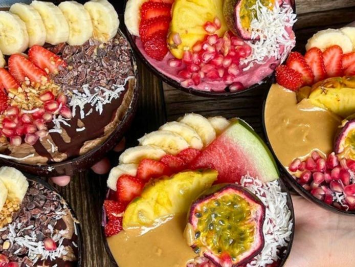 sol-bowl-indulgent-delicious-and-amazing-bowls-smoothies-meal-bowls-coffee-3