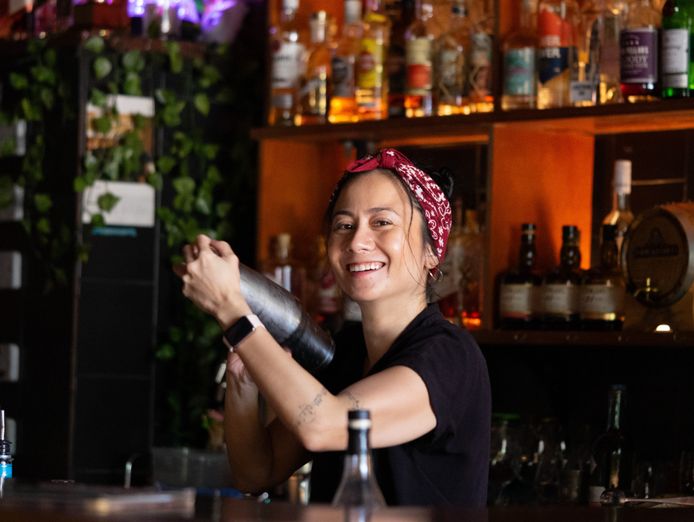 award-winning-cocktail-lounge-catering-business-for-sale-darwin-city-0