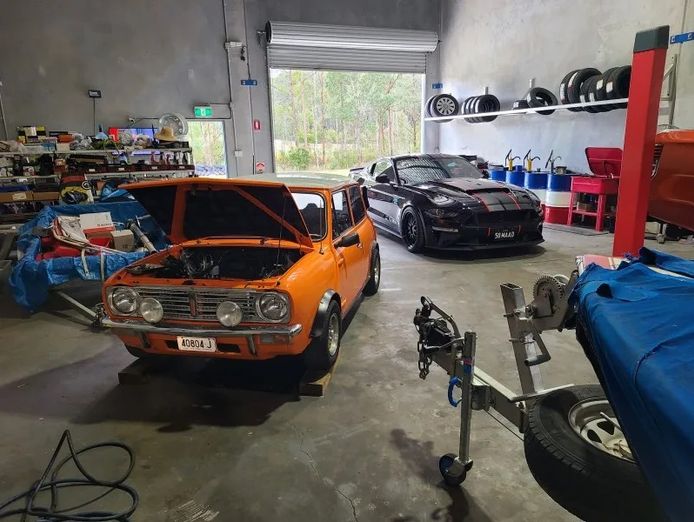 high-potential-automotive-business-for-sale-busy-old-bar-0