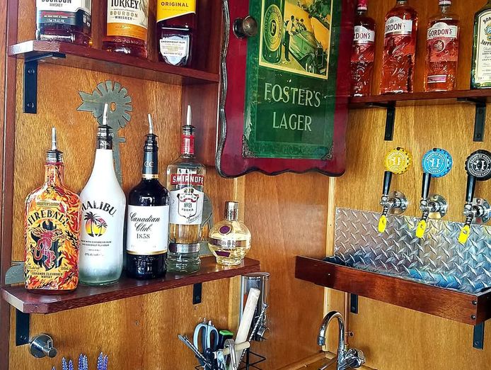 mobile-bar-business-for-sale-prime-sunshine-coast-location-only-50-000-4