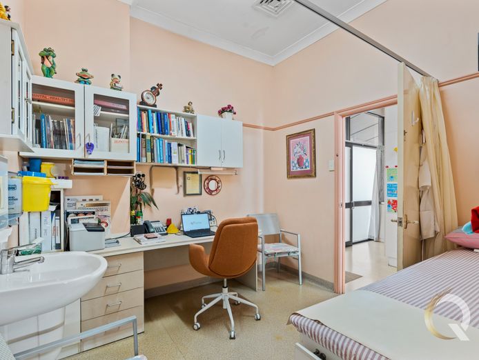 well-established-gp-practice-business-for-sale-prime-hillcrest-location-qld-4