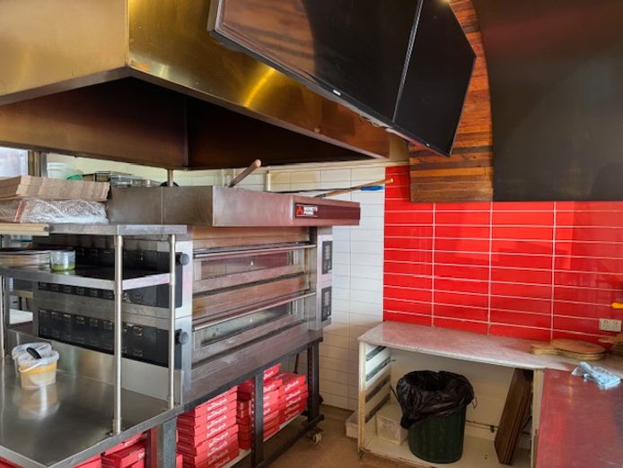 pizza-pasta-takeaway-business-for-sale-chattel-sale-prahran-vic-location-1