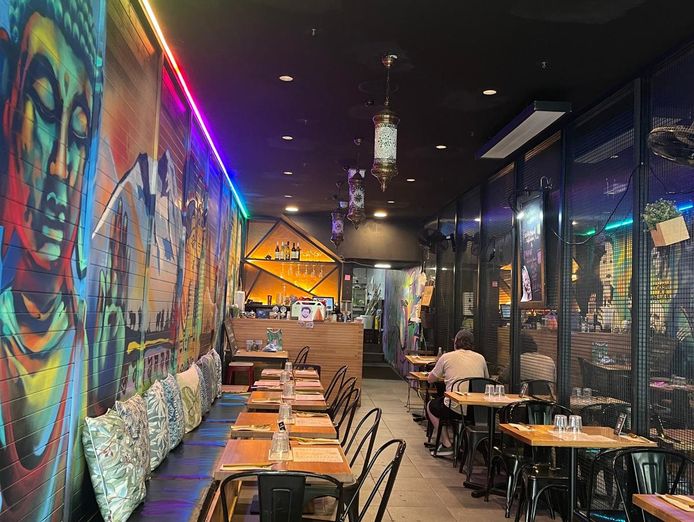 thriving-restaurant-takeaway-for-sale-bustling-darlinghurst-nsw-1