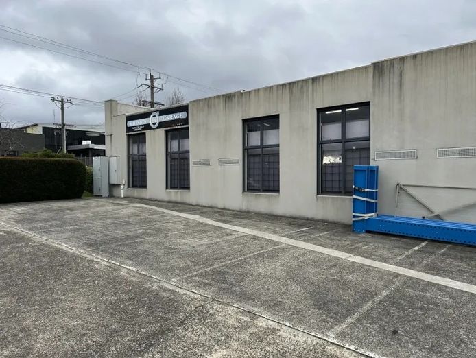 renowned-automotive-service-repair-business-for-sale-busy-bayswater-vic-3