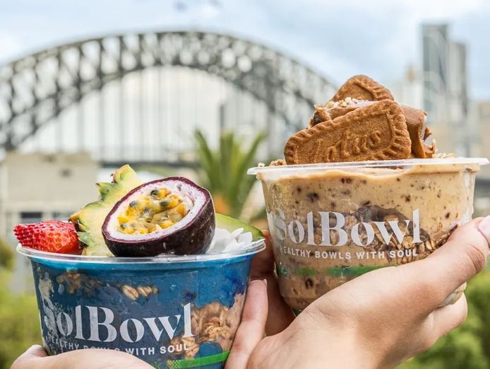 sol-bowl-indulgent-delicious-and-amazing-bowls-smoothies-meal-bowls-coffee-5