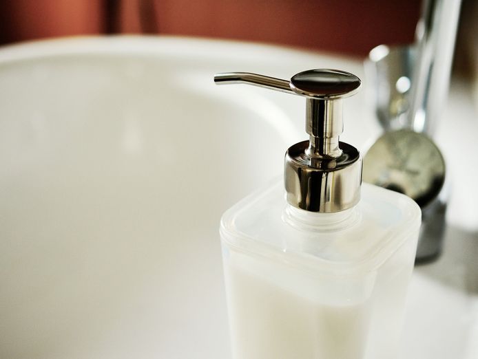 well-known-bathroom-kitchen-supplies-business-for-sale-busy-adelaide-location-2