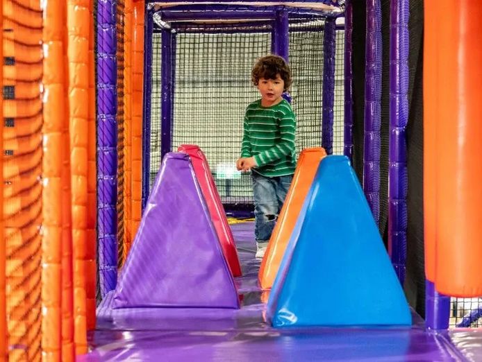playhut-indoor-playcentre-cafe-franchise-vic-locations-available-0