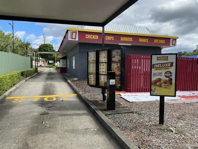 renowned-brodies-franchise-for-sale-busy-redbank-plains-qld-location-2