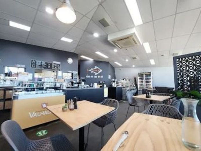 well-established-seafood-dine-in-takeaway-business-for-sale-burnie-tas-2