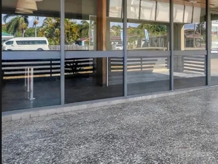 bowen-drive-thru-low-entry-cost-conversion-of-chicken-and-burger-shop-1