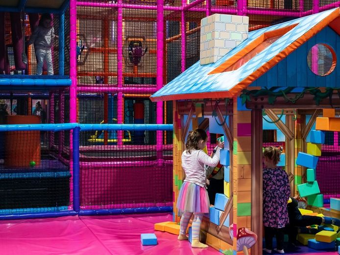 brand-new-indoor-playcentre-cafe-franchise-opportunity-1