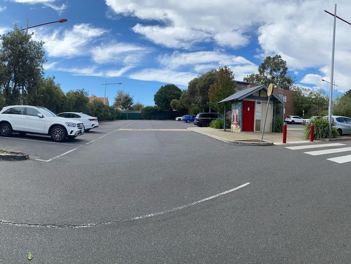 high-performing-takeaway-noodle-shop-for-sale-prime-east-melbourne-vic-1
