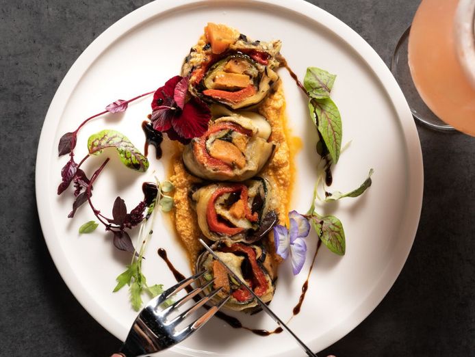 long-standing-restaurant-bar-for-sale-bustling-newtown-nsw-location-3