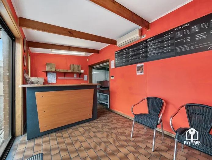 iconic-cafe-grill-bar-pizzeria-business-for-sale-mclaren-vale-sa-7