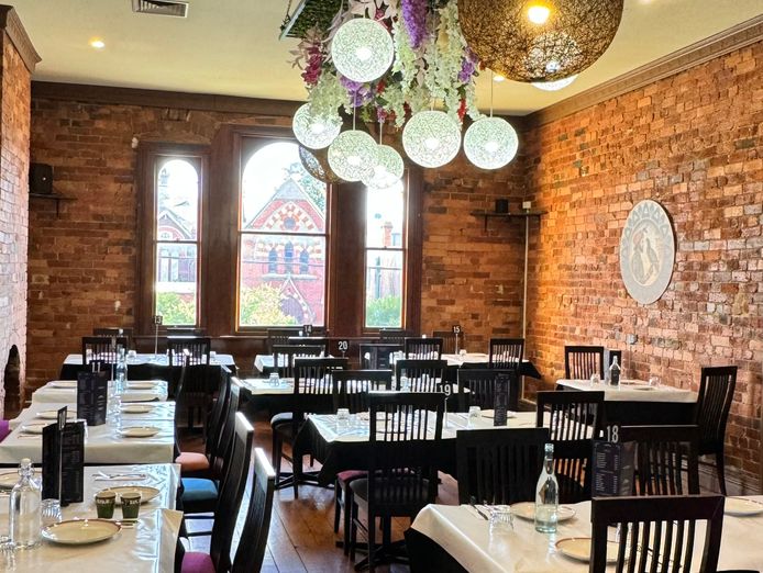 rewarding-restaurant-business-for-sale-prime-hawthorn-vic-asking-price-175-000-4