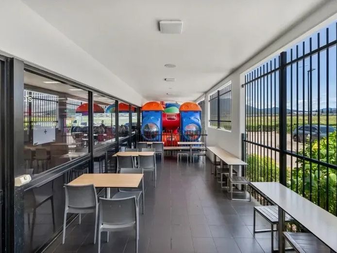 coolabah-tree-cafe-franchise-for-sale-mt-gravatt-local-shopping-centre-location-4