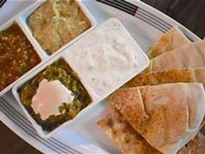 whether-you-39-re-in-the-mood-for-a-casual-lunch-or-a-more-formal-dinner-farah-res-2