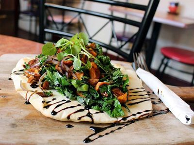 exceptional-opportunity-spice-of-life-cafe-and-property-on-tamborine-mountain-1