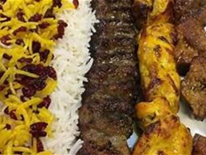whether-you-39-re-in-the-mood-for-a-casual-lunch-or-a-more-formal-dinner-farah-res-1