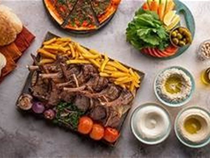 whether-you-39-re-in-the-mood-for-a-casual-lunch-or-a-more-formal-dinner-farah-res-9