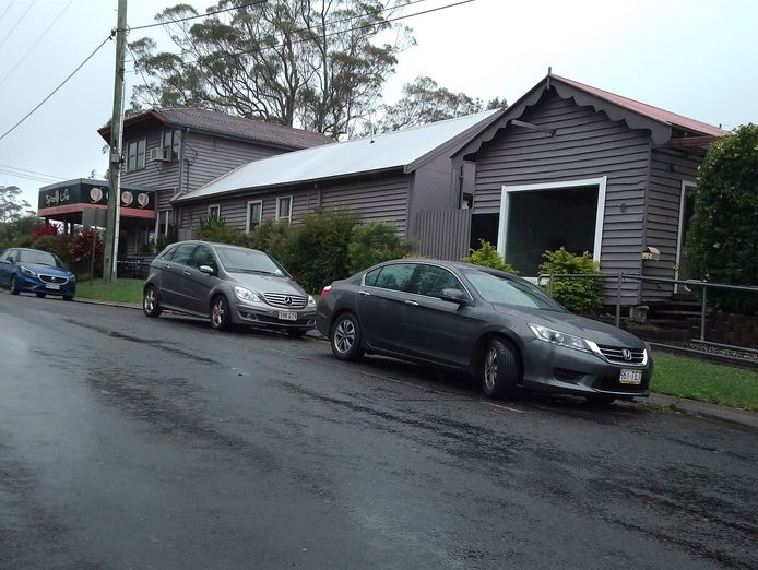 restaurateurs-amp-cafe-bar-operators-ignite-this-unique-spice-of-life-cafe-deli-a-2