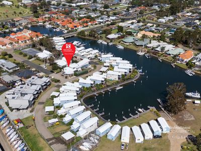 captains-cove-waterfront-apartments-9