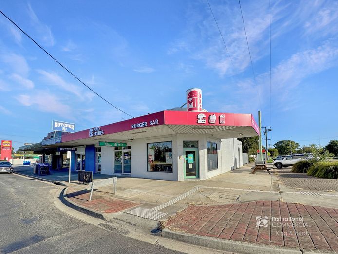 mad-burger-bairnsdale-0