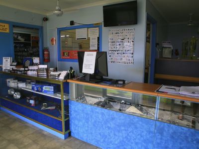 cairns-hardware-supplier-for-truck-marine-rv-amp-trailer-industries-1