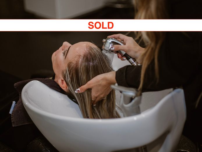 sold-highly-profitable-niche-hair-amp-beauty-salon-on-the-sunshine-coast-0