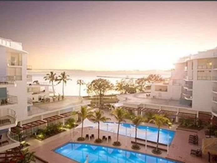 sold-famous-fraser-coast-day-spa-for-sale-0