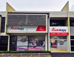 Signage & Print Opportunity: Repeat B2B Clients in a High-Growth Commercial Hub.