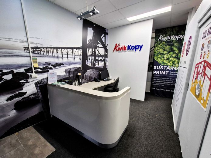 signage-print-opportunity-repeat-b2b-clients-in-a-high-growth-commercial-hub-3