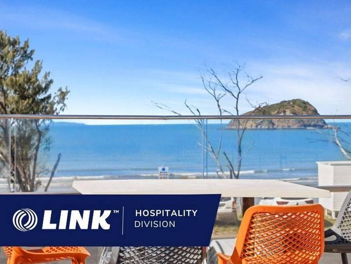 under-contract-beachside-restaurant-opportunity-in-regional-qld-0