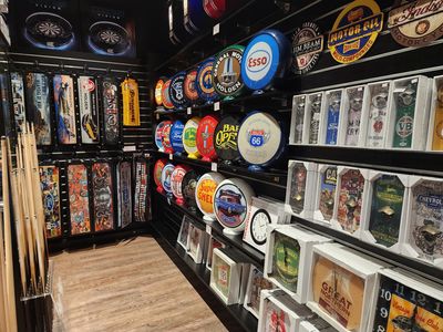 memorabilia-mega-store-rare-opportunity-to-own-a-unique-booming-business-3