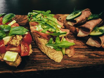 great-value-lunch-bar-for-sale-7
